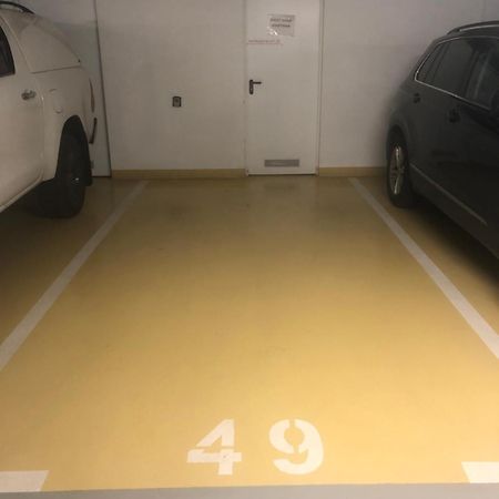 Sweet Home Apartman , 30Sqm Studio, Free Private Parking, Mountain View, Balcony, 20 Min From Downtown Budapest Exterior foto